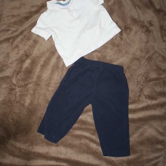 3/$20 White baby boy t-shirt blue pants 6 months - Picture 8 of 11
